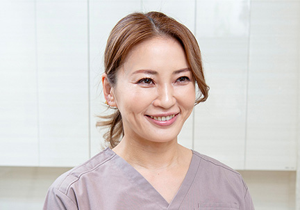 宮島桜院長 ハリウッド・スマイル矯正歯科 main