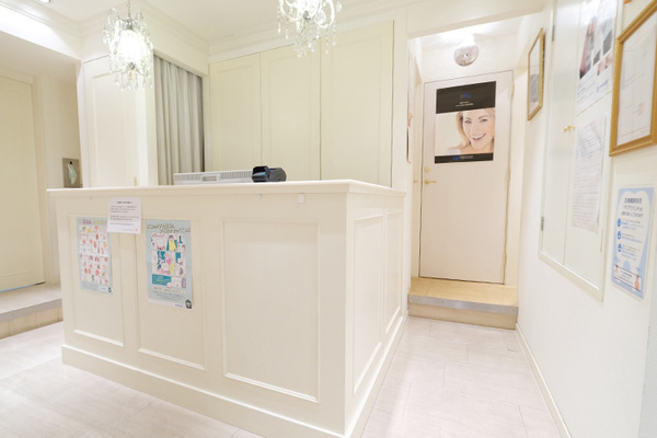 宮島桜院長 ハリウッド・スマイル矯正歯科1