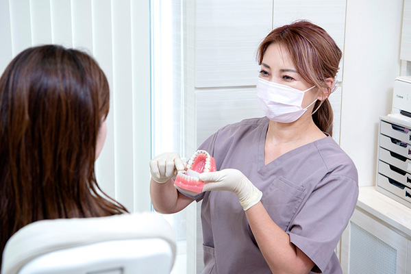 宮島桜院長 ハリウッド・スマイル矯正歯科2