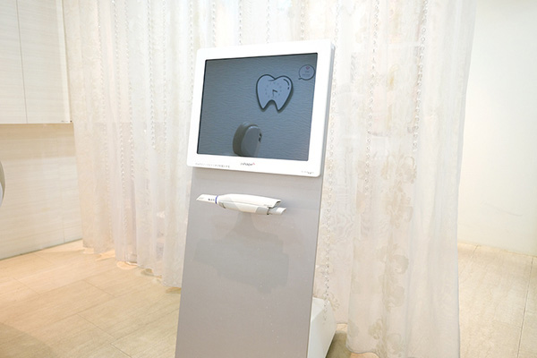 口腔内スキャナー